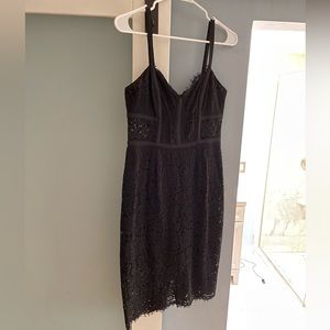 Lace Express Midi dress